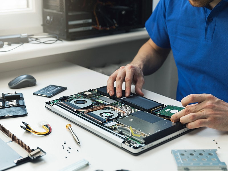 Serwis komputerowy Poznań - naprawa laptopów i komputerów